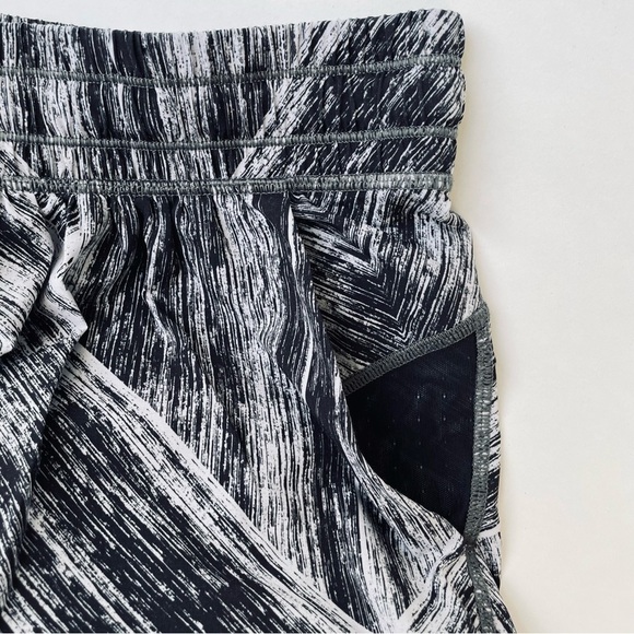 ❤️ LULULEMON Namaskar pants Heat Wave White Black B28 - Picture 9 of 16